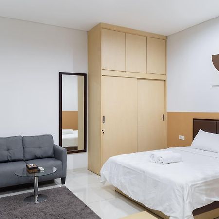 Cove Mk House Senopati Hotel Jakarta Exterior photo